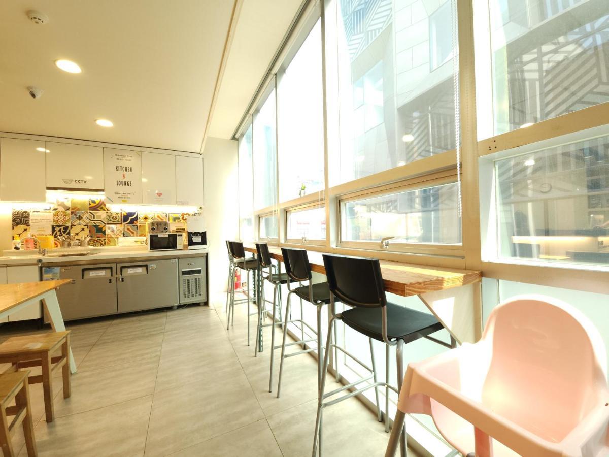 Oyo Hostel Myeongdong 1 Сеул Екстериор снимка