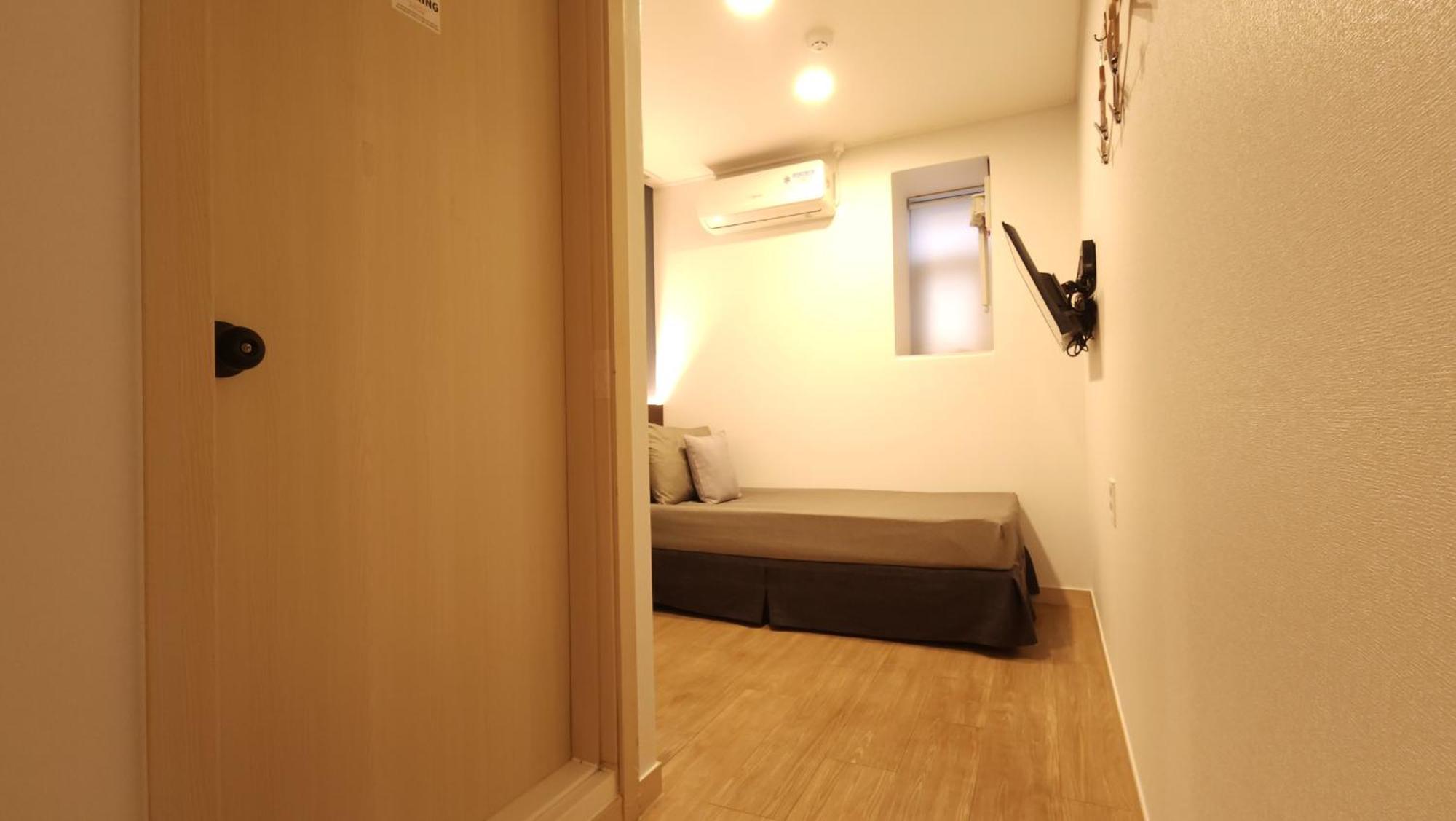 Oyo Hostel Myeongdong 1 Сеул Екстериор снимка