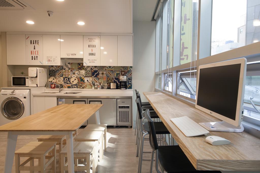 Oyo Hostel Myeongdong 1 Сеул Екстериор снимка