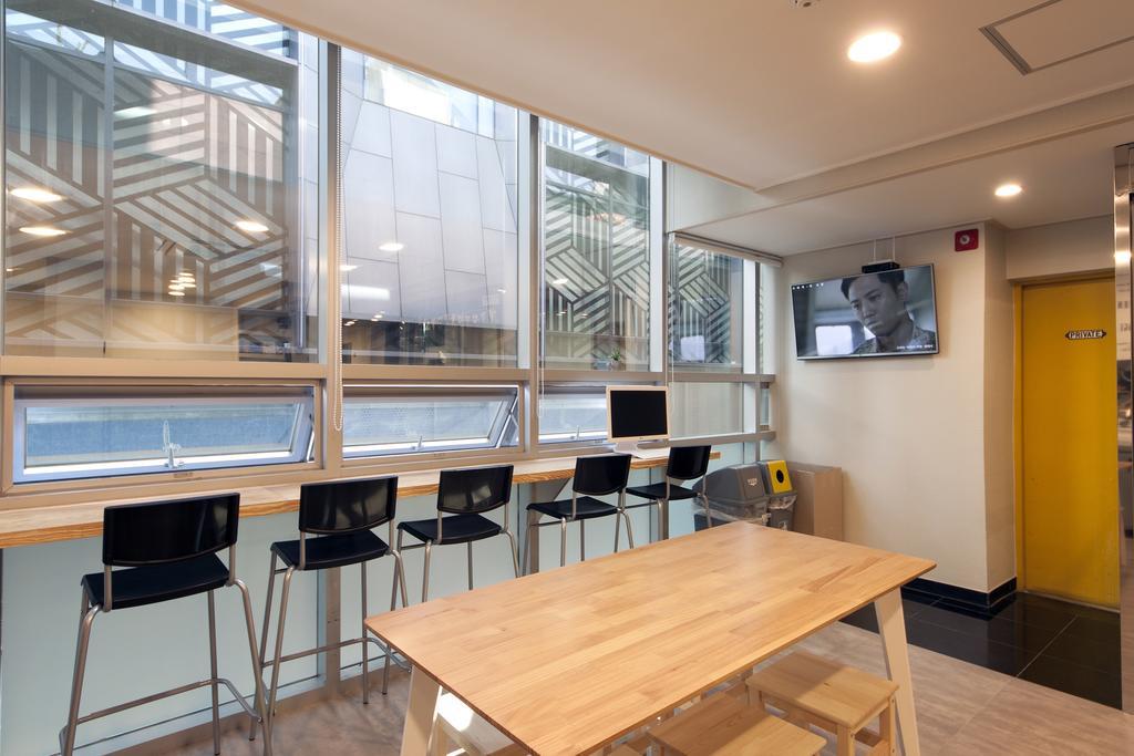 Oyo Hostel Myeongdong 1 Сеул Екстериор снимка
