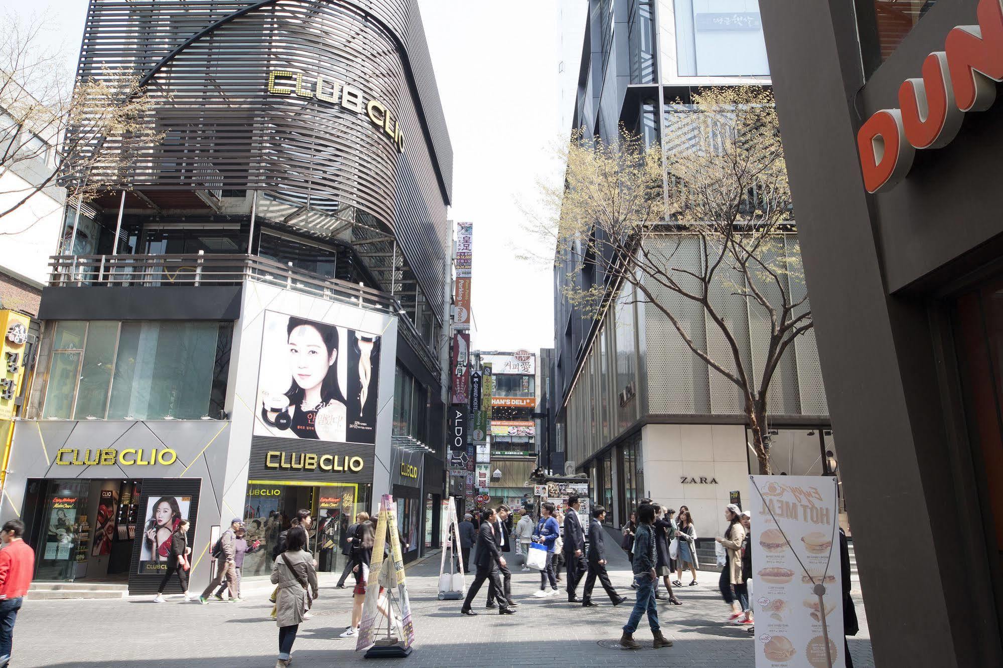 Oyo Hostel Myeongdong 1 Сеул Екстериор снимка